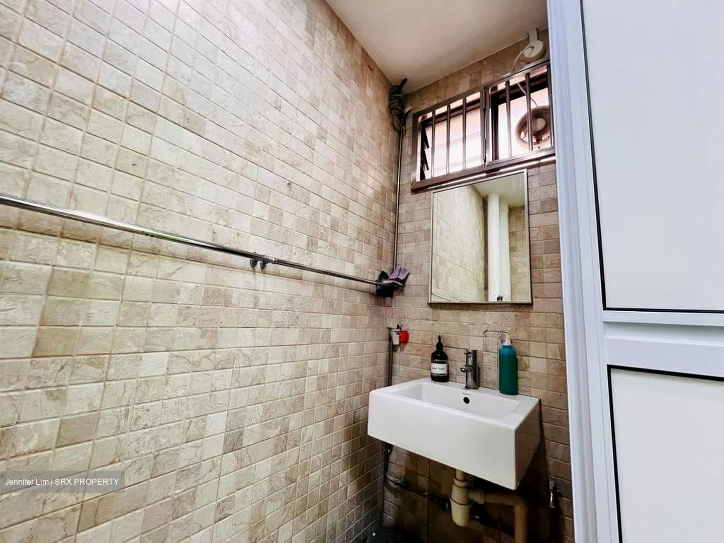 Yishun Central 1 (D27), Shop House #631904071